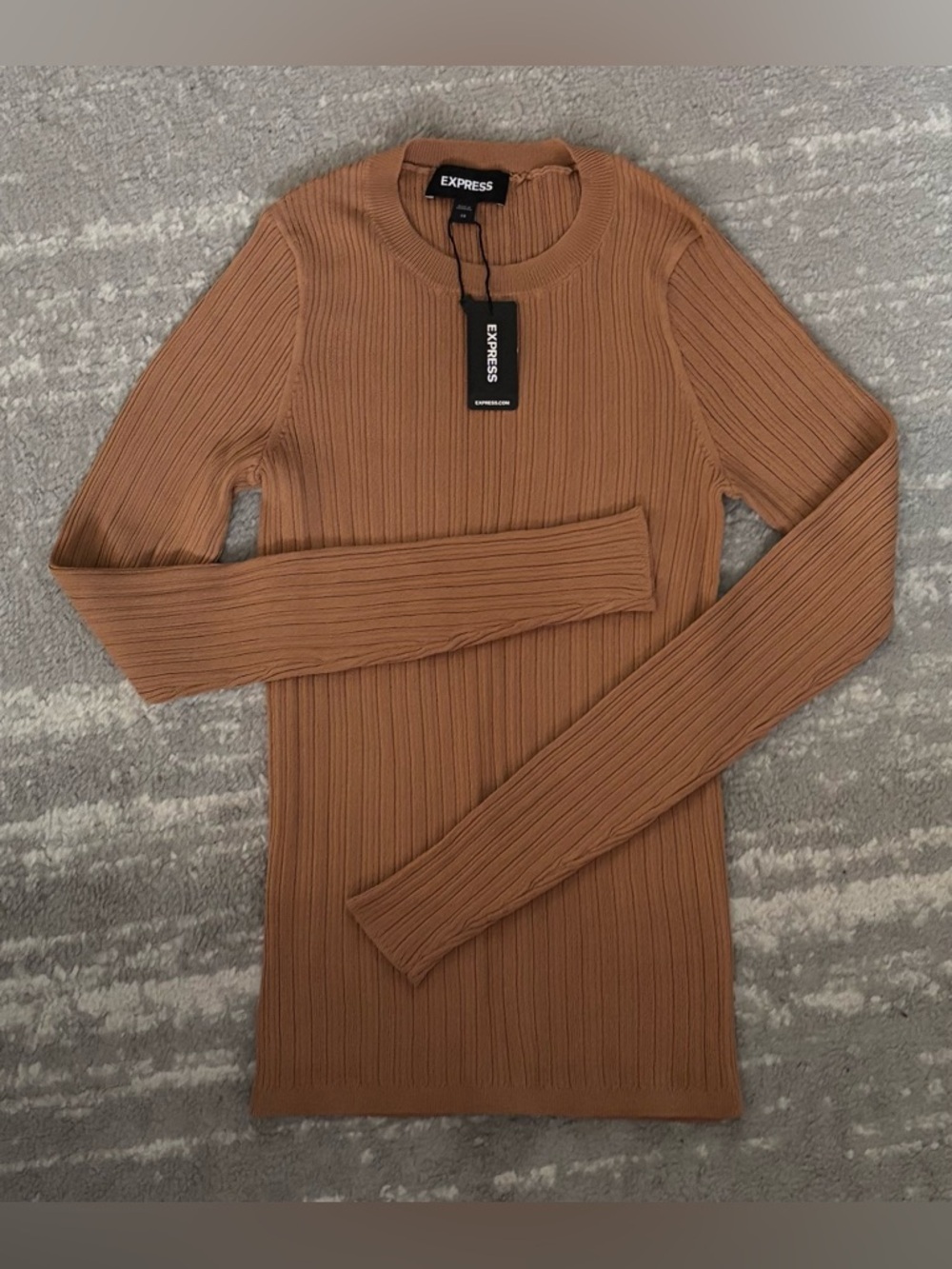 Express Ribbed Long-Sleeve Top